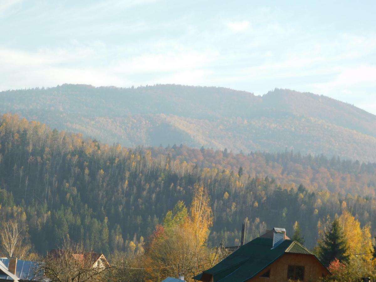 Glanz Cottage Yaremche Exterior photo